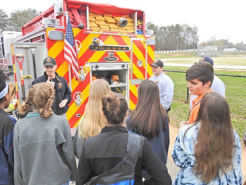 Sevier Middle College and Career Fair - Photo 6