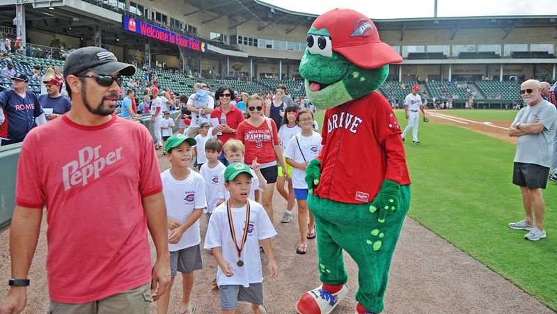 Students with Greenville Drive mascot - Photo 3