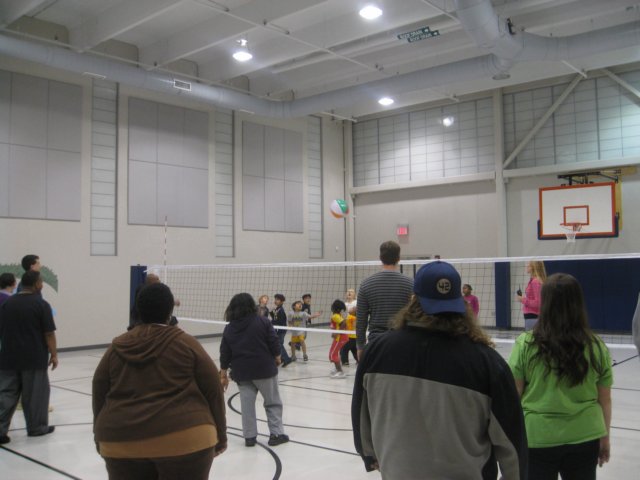 familyfitnessfunnight3.jpg