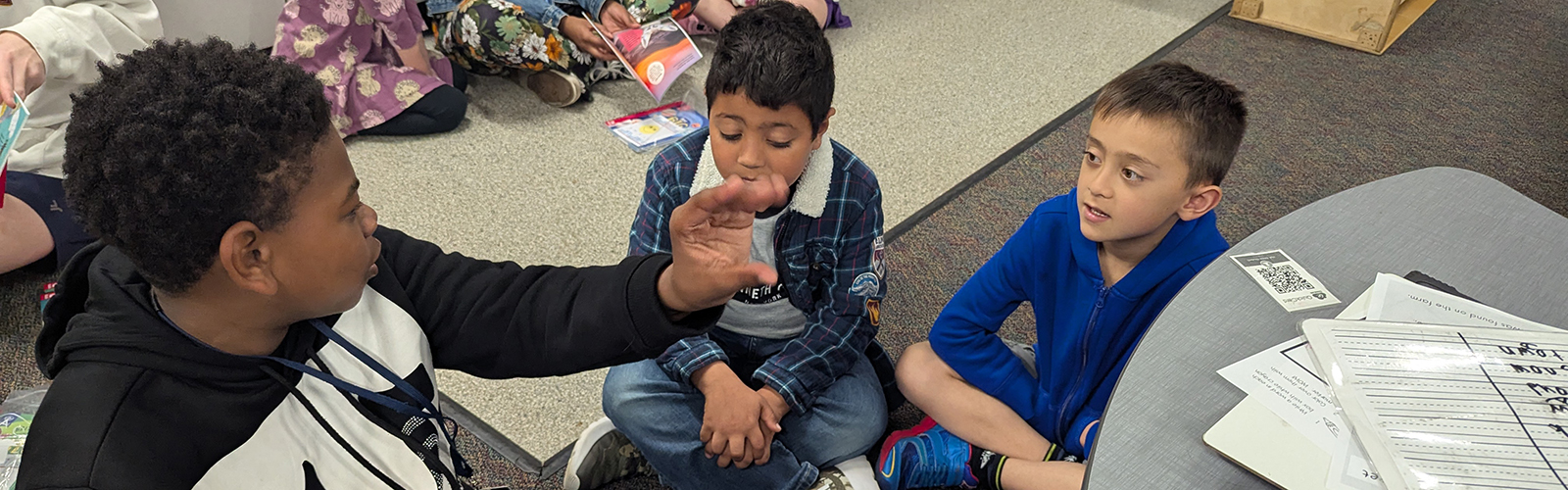 JL Mann Reads to Oakview
